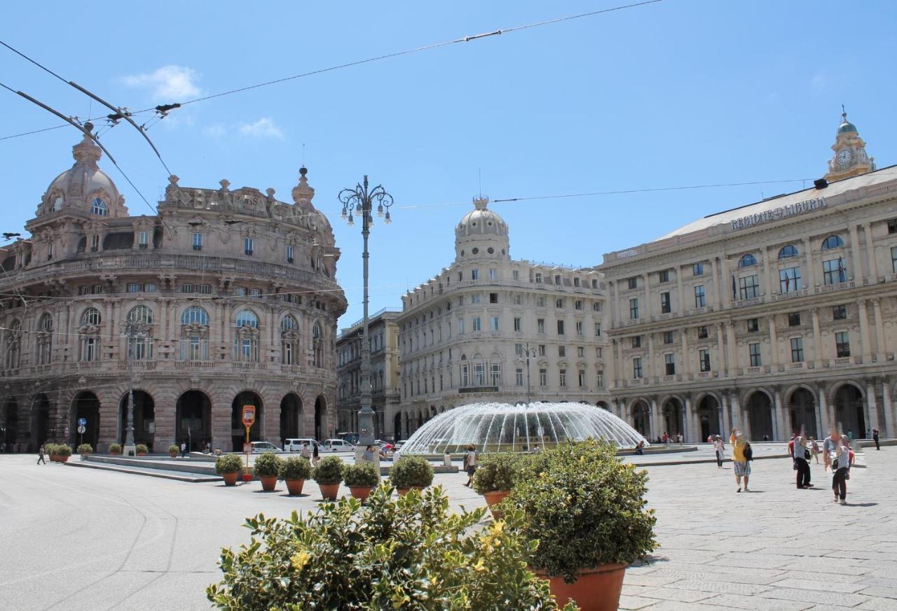 Casa Marina By Holiday World Genoa Bagian luar foto
