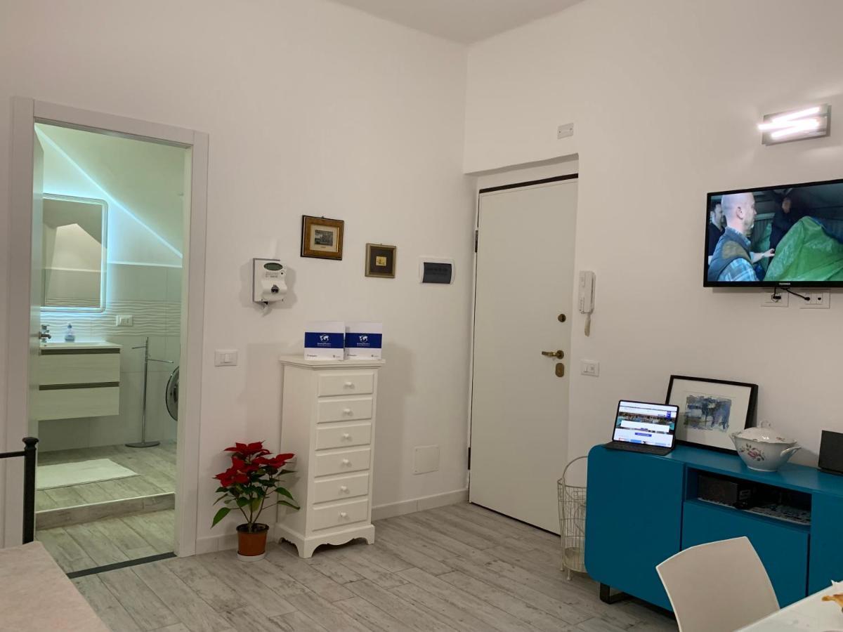Casa Marina By Holiday World Genoa Bagian luar foto
